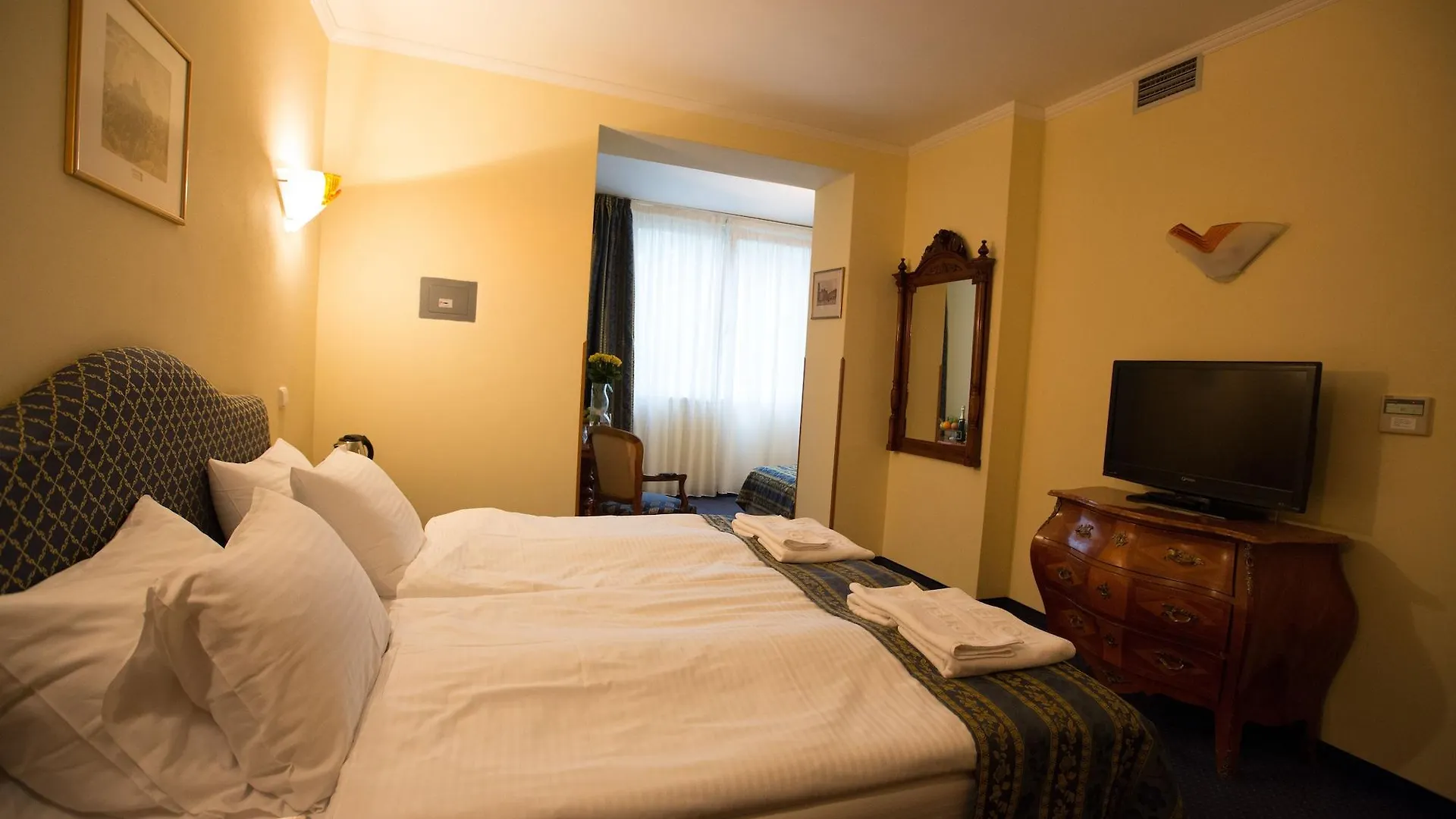 Hotel Tyl Prag 4*,