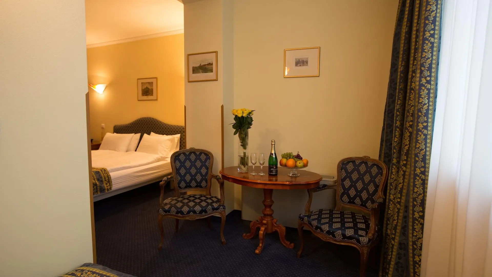 פראג Hotel Tyl